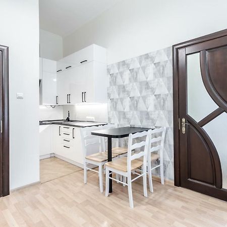 Inshiapartments On Bohomolʹtsya Str リヴィウ エクステリア 写真